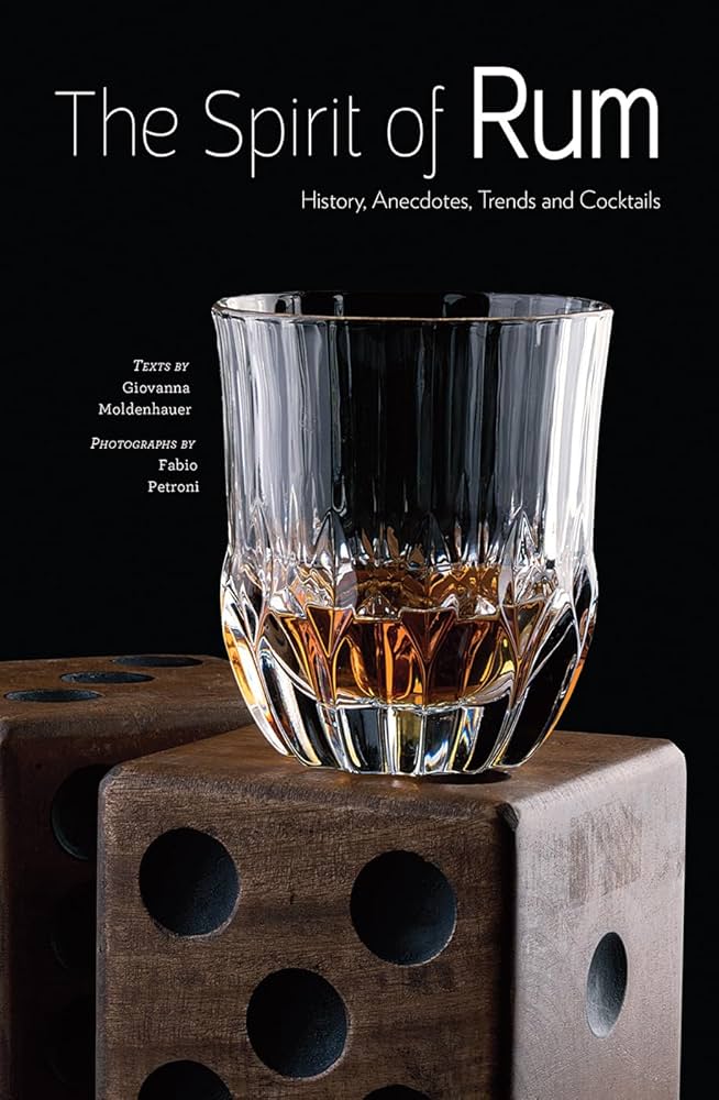 LIBRO SPIRIT RUM: HISTORY, ANECDOTES, TREDSHB