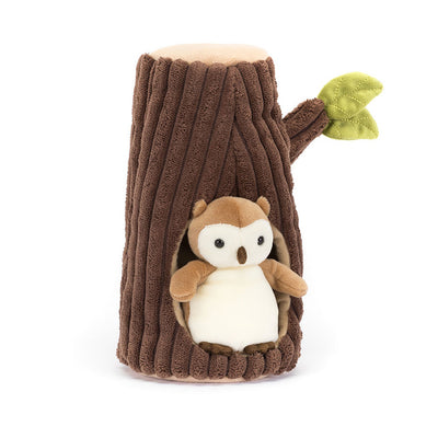 PELUCHE DE BUHO EN LA FAUNA DEL BOSQUE PELUCHE DE BÚHO EN LA FAUNA DEL BOSQUE