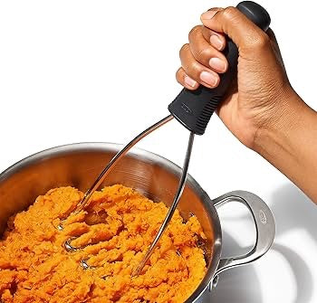 OXO GG MACHACADOR DE PAPA DE ALAMBRE OXO GG MACHACADOR DE PAPA DE ALAMBRE