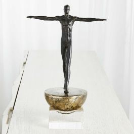 ESCULTURA DE HOMBRE EQUILIBRADO